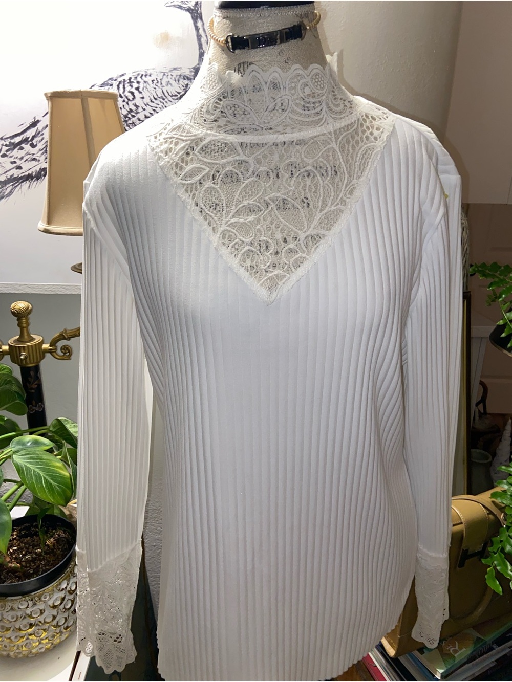 Marc New York White Ribbed Top with Lace V-Inset